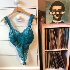 Vintage Gold Label Victoria's Secret Lace Teal Green Bodysuit Teal 80’s M Rare